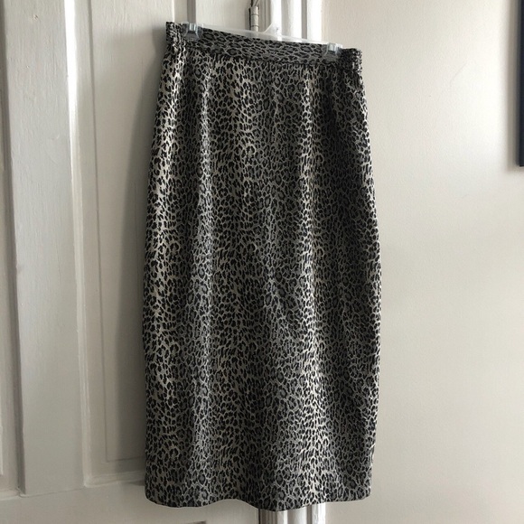 Lily & Taylor leopard print fitted Pencil Skirt - Picture 1 of 4